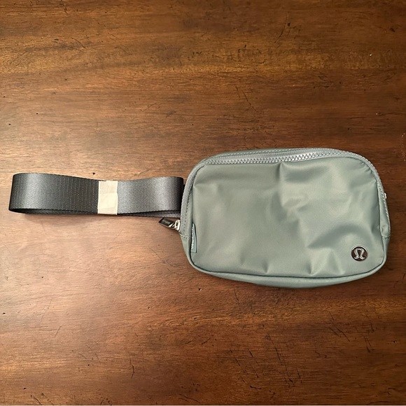 lululemon athletica Handbags - lululemon *Tidewater Teal* Everywhere Belt Bag 1L NWT